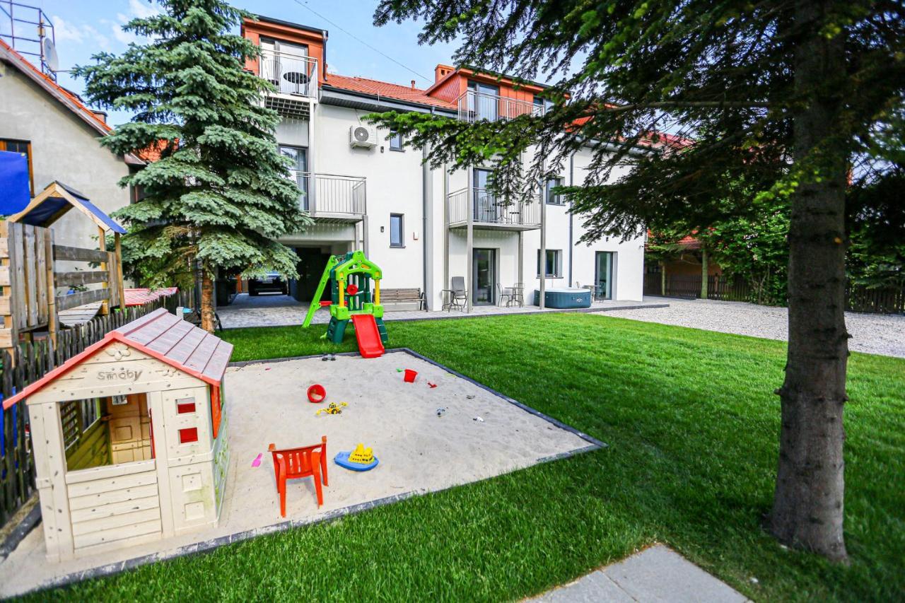 Apart Baltyk Pokoje & Apartamenty Łeba Eksteriør billede